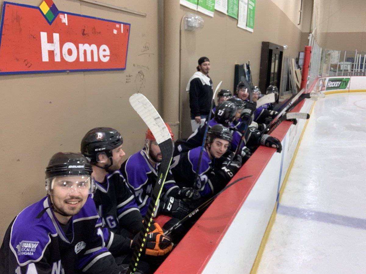 MarkCherney303's tweet photo. Shout to our friends in @58_ibew for an amazing weekend at the 58th Annual IBEW CCO Hockey Tournament. We appreciated your hospitality and all the hardware. https://t.co/vBjpq024DT