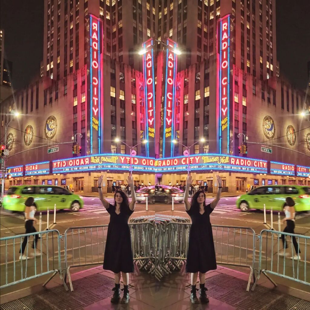 Nick: Well, Jess, Christmas is just so stressful... with the lists and the lines and-and the dancing girls at TV Town Song Room.
Schmidt: TV Town Song Room? Do you mean Radio City Music Hall?

#TimAndZensExcellentAdventures #radiocitymusichall #radiocity… instagr.am/p/CrHJ5E1SbKU/