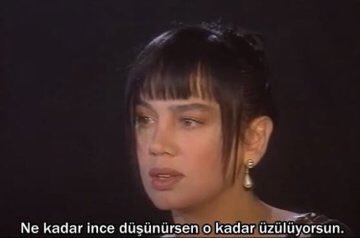 ''Bu dünya ince olmak için fazla kırıcı. Ne kadar ince düşünürsen, o kadar çok üzülüyorsun.'' (Sezen Aksu)