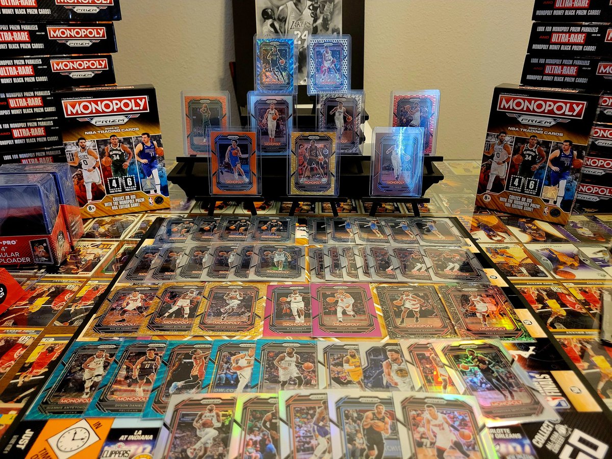 ac_ledesma's tweet photo. 🚨 #CardboardCrackStack #12 🚨
All Monopoly Prizm sale, so if you're not a fan, this won't be it for you 😆😆.
Starting up at 4 pm PST!!
These stacks must be paid upon claiming/invoicing, but can stack to save on shipping. https://t.co/Zj9867uAXS