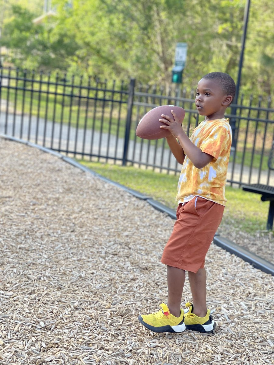 Devon Smalls tweet media