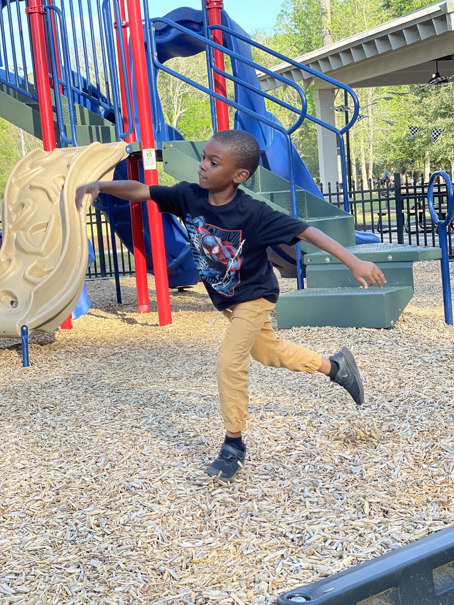 Devon Smalls tweet media