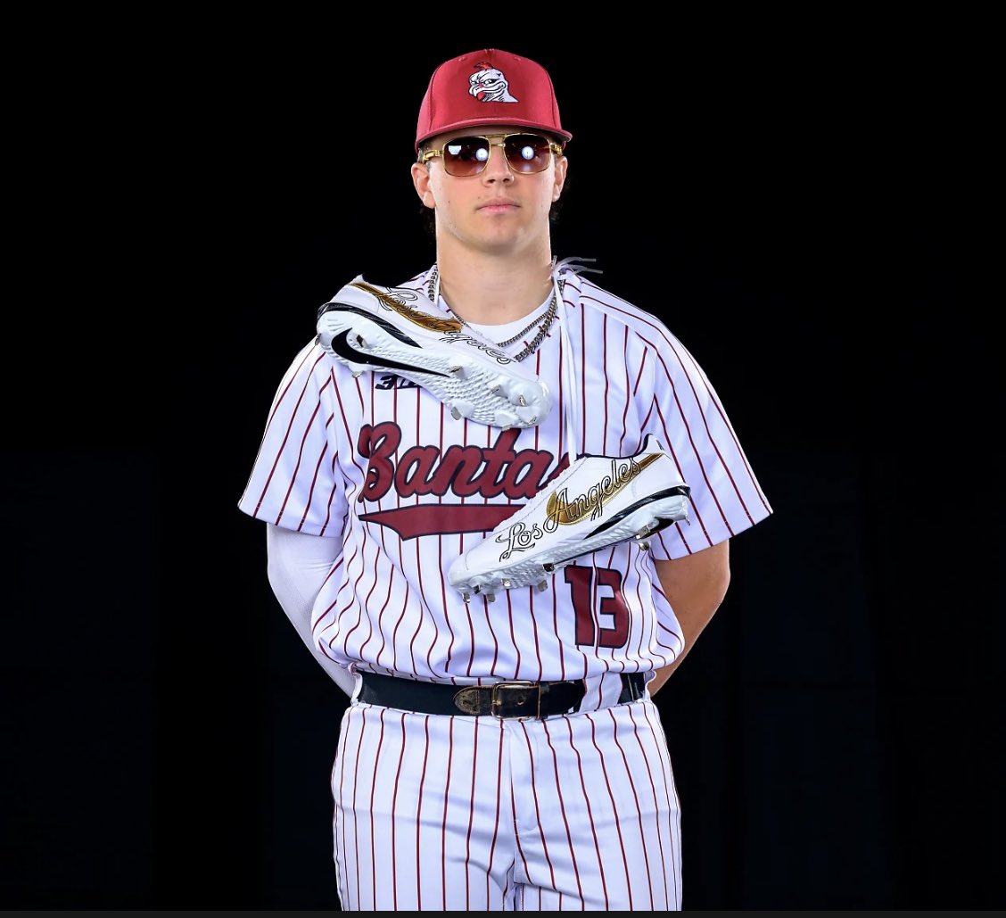 Bantams sweep Sunday DH from #4 Nationally Ranked Flo Dar!!! Game 1 - 5-4 final - Trent Turner 2 run 💣…Vince Alvarez go ahead RBI single…Bryson Daniel 2 shutout inn Game 2 - 5-4 final - Gregory, Ward & Exizian combined 1 hitter! Turner 2 hits & a 💣…Kris Levensteins 2 hits