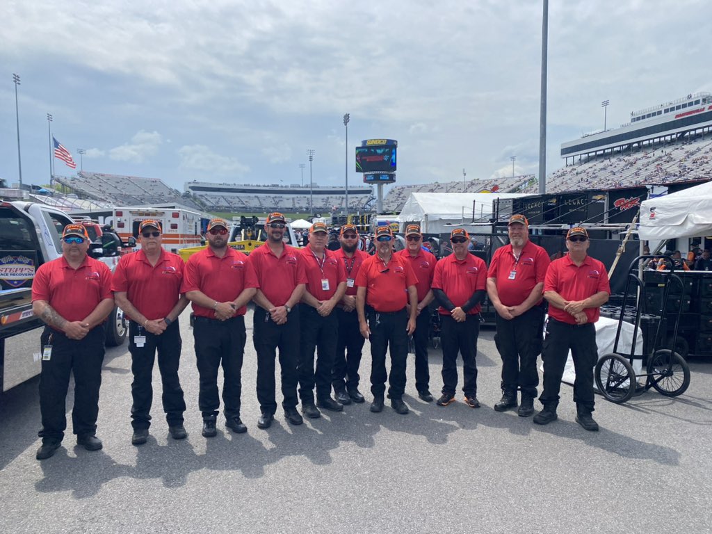 SteppsTowing's tweet photo. Here we go… #TeamSTEPPS loves what we do.🏁

#NASCAR #NACAR75 #Wrecker #Tow #Towing #Transport #AutoParts #Racing #Drivers #OfficialPartners #RaceTeam #RaceRecovery #RaceResponder #RaceTrack #RecoveryResponse #Safety #Caution #Support #CheckeredFlag https://t.co/JJUla9dwFU