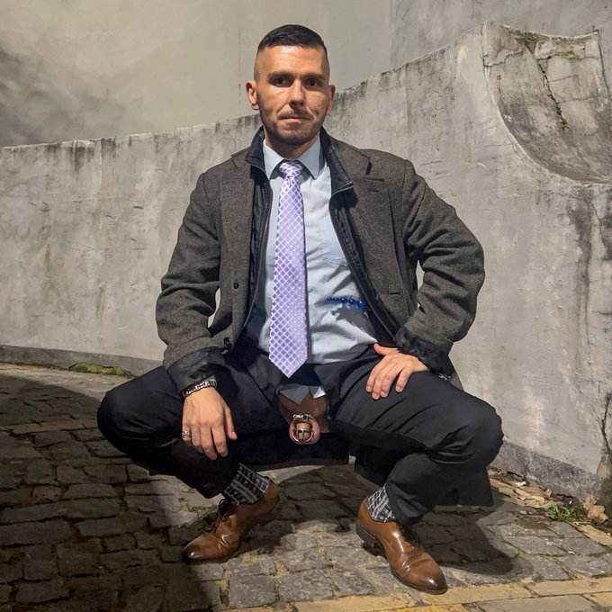 night walk in the city and exposing my locked dick #vintagesocks #malesub #chasitity #lockedpenis  #hombresdetraje<a href="/tag/publicnuditity"class="tags"><span>#publicnuditity</span></a><a href="/tag/subbyhubby"class="tags"><span>#subbyhubby</span></a><a href="/tag/socklover"class="tags"><span>#socklover</span></a><a href="/tag/publicexposure"class="tags"><span>#publicexposure</span></a>