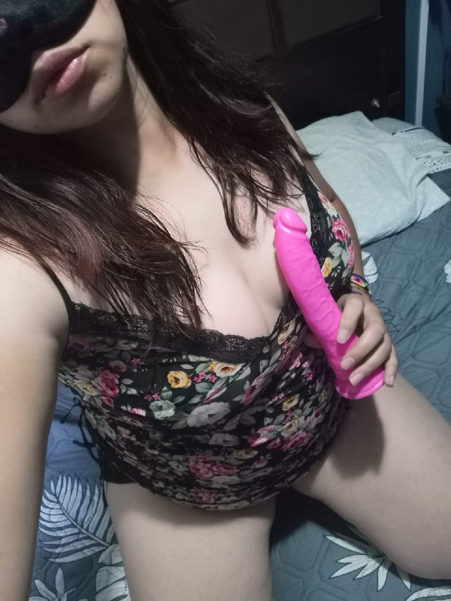 MiaDavis_29's tweet photo. Videitos follando, corridas, anal, creempie y mucho mas desde $3.000 🇨🇱
Hablame por wsp, llevas regalito en cada compra mi amor
https://t.co/yXi8Eyc68n 😈 https://t.co/S5Lahzg3z6