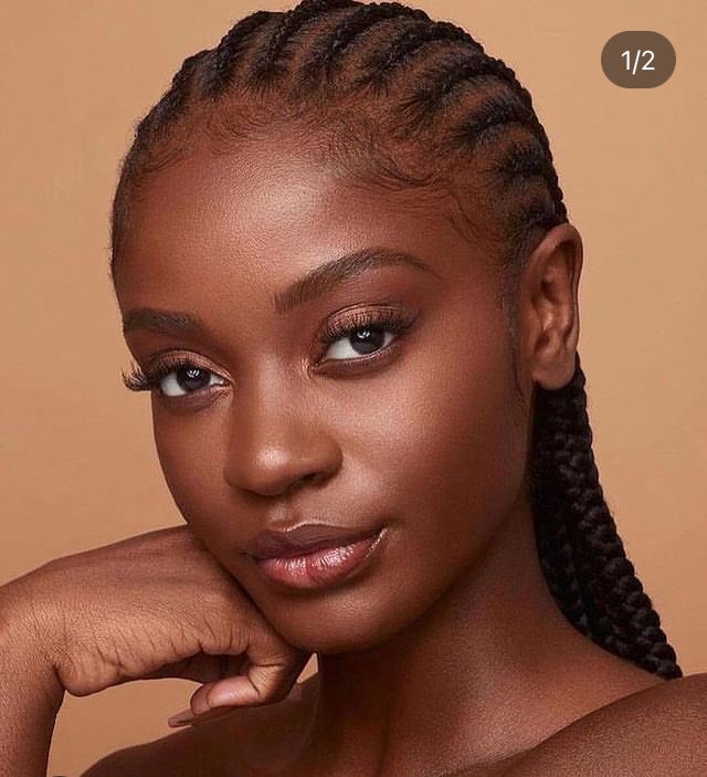 astoldbynonhle's tweet photo. Quote this with celebs you've been told you look like : https://t.co/UWXlb0J8dU