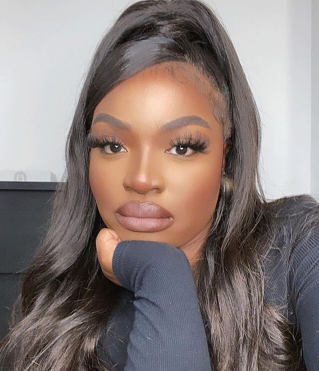 astoldbynonhle's tweet photo. Quote this with celebs you've been told you look like : https://t.co/UWXlb0J8dU