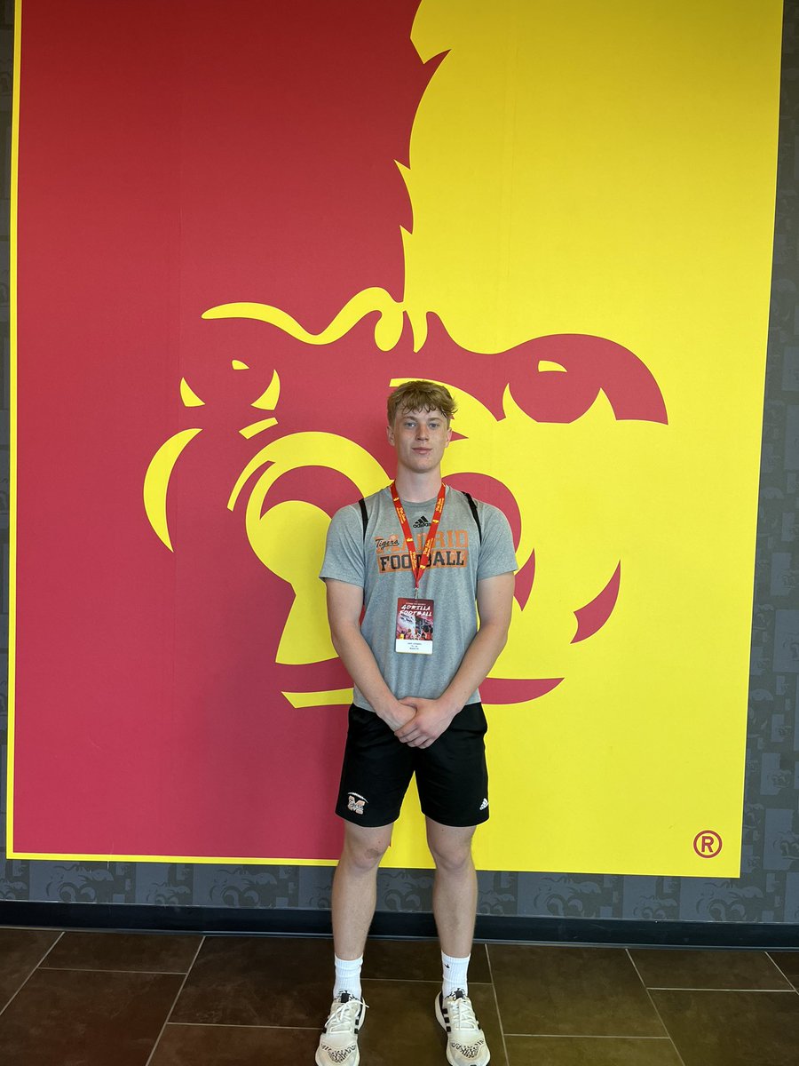 Jake Leonard tweet media