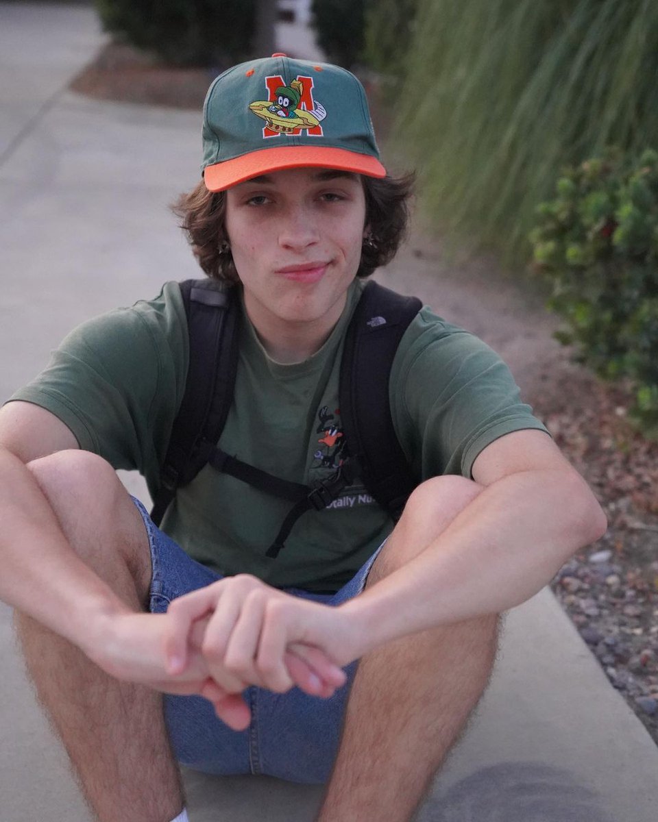 sturniolo-triplets-updates-on-twitter-chris-deleted-archived-this