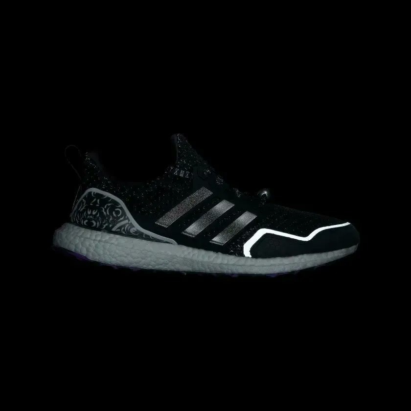KicksFinder's tweet photo. Ad: Is Black Pantehr your favorite Marvel superhero? Available via adidas US
Black Panther x Marvel x adidas Ultraboost 5.0
Use code WEEKEND for $120 + Free shipping and returns ($200 Retail)

>> https://t.co/01ZHyEjPWM https://t.co/YYeyddVwld
