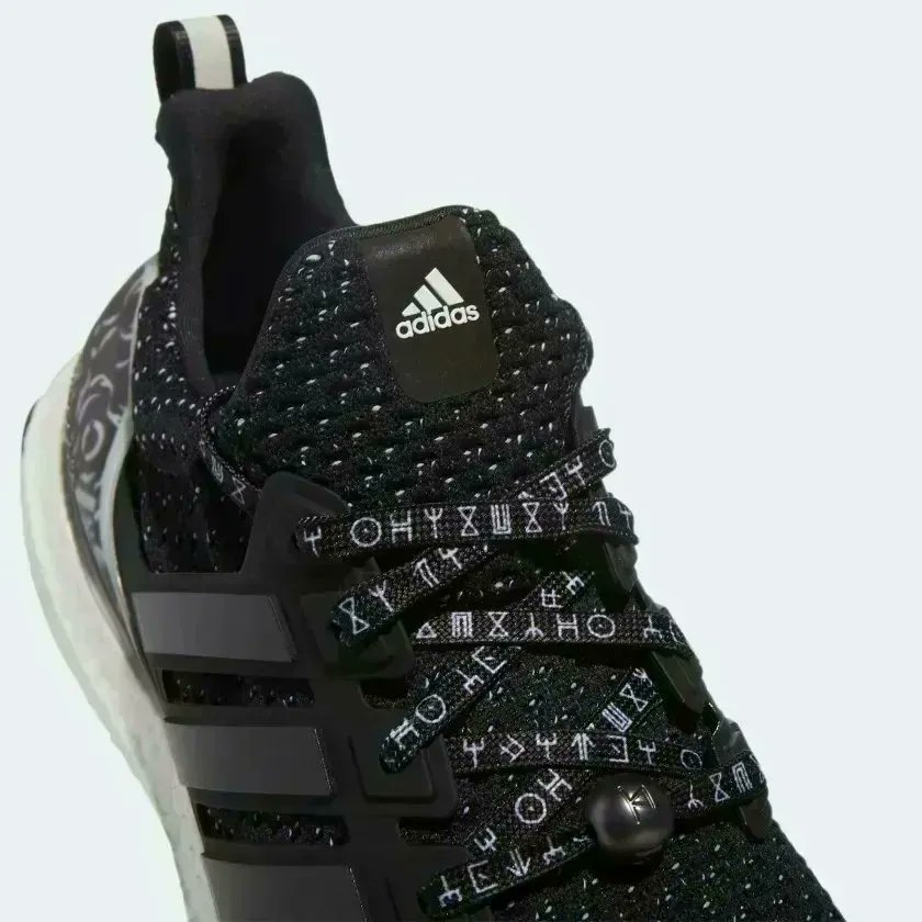 KicksFinder's tweet photo. Ad: Is Black Pantehr your favorite Marvel superhero? Available via adidas US
Black Panther x Marvel x adidas Ultraboost 5.0
Use code WEEKEND for $120 + Free shipping and returns ($200 Retail)

>> https://t.co/01ZHyEjPWM https://t.co/YYeyddVwld