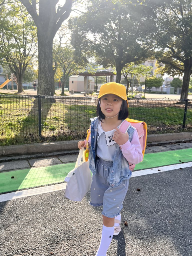 AselMinagawa's tweet image. Японская школа для начальных классов, рассказываю. 

1. Школьное Образование в Японии длится 12 лет. 6 лет- начальная школа, 3 года- средняя, и 3- старшая 

Я буду рассказывать только про начальную школу, так как ребёнок у меня ещё цыплёнок