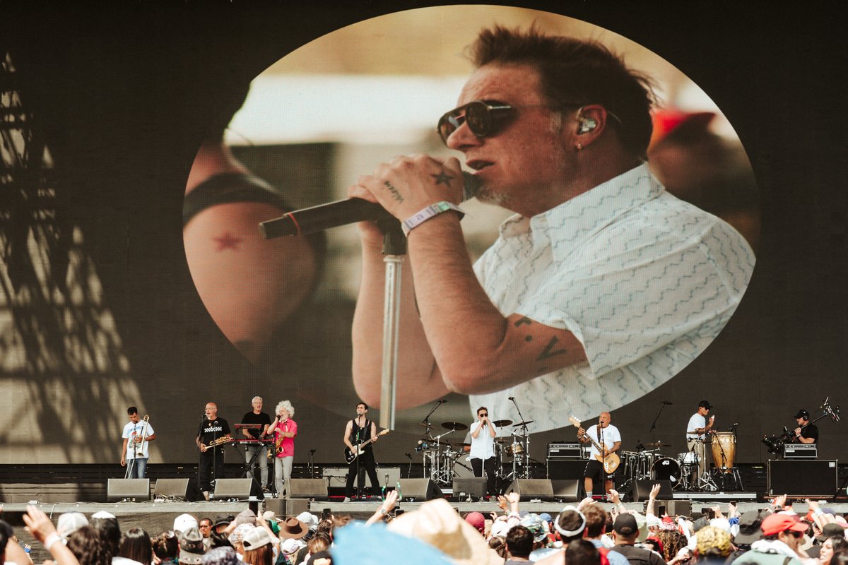 Los grandiosos <a href="/lfcoficial/">Fabulosos Cadillacs</a>