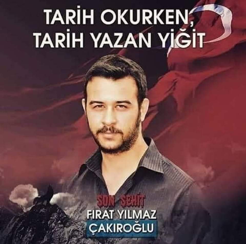 ŞEHİT Yılmaz Çakıroğlu'nun Babasından #HevalMeral 'e, 
#ÇantacıMusavat'a : ▪Yazıklar olsun, oğlumun kanını kaç paraya sattınız?

▪PKK’lı, HDP’li bir şahıstan (vekillik için) acaba ne aldınız?