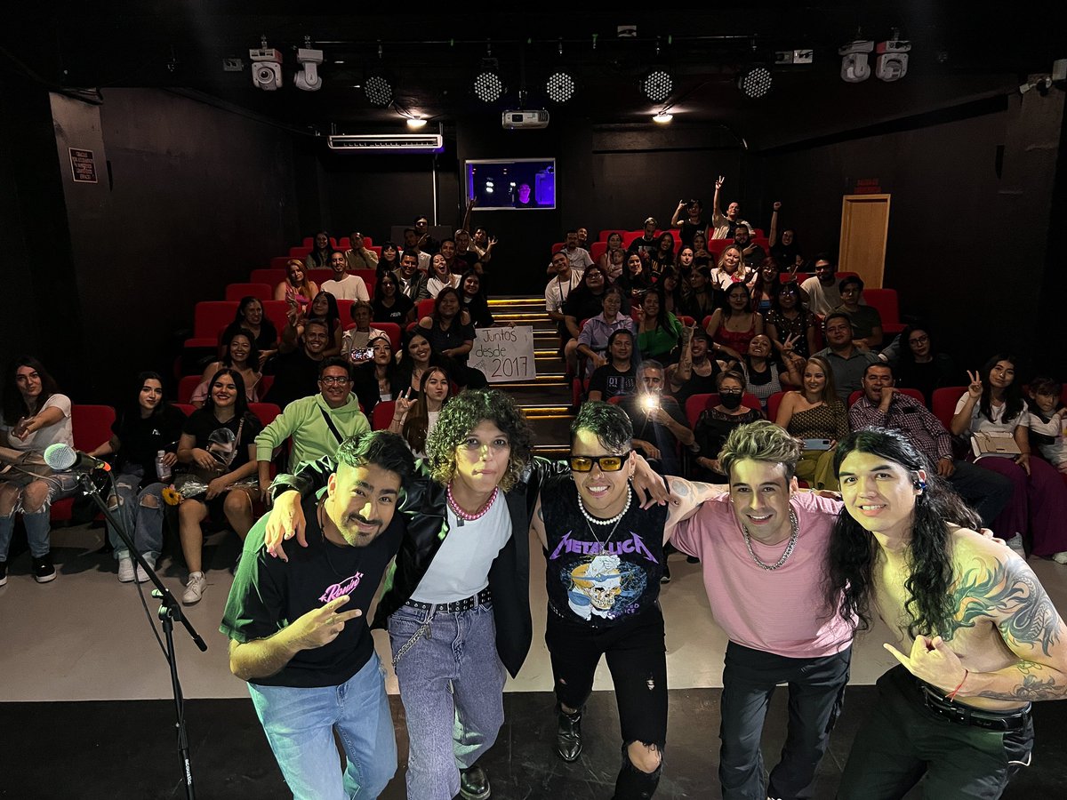 millenoficial's tweet photo. 15.04.23 Guadalajara,Jal. 

MILLEN EN CONCIERTO “Una Noche en Casa” 🫶🏻 😎 

💥Nuestro primer show 🎸
¡GRACIAS! ¡GRACIAS! ¡GRACIAS! https://t.co/CgLMlfaC5K