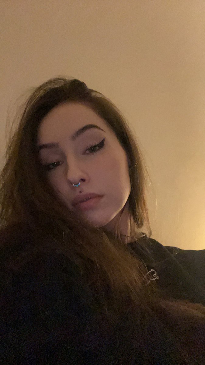 Anastasiia on Twitter: "RT @mutboo: https://linktr.ee/anastasiia_mut"