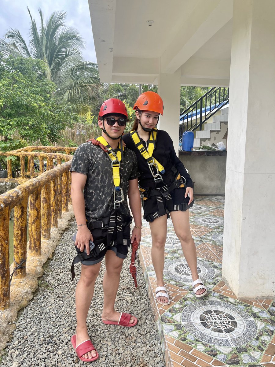 denicesxcz's tweet photo. Zipline w/bf❤️  #tanay #rainbowforestparadiseresort https://t.co/PTaaP2g0VQ