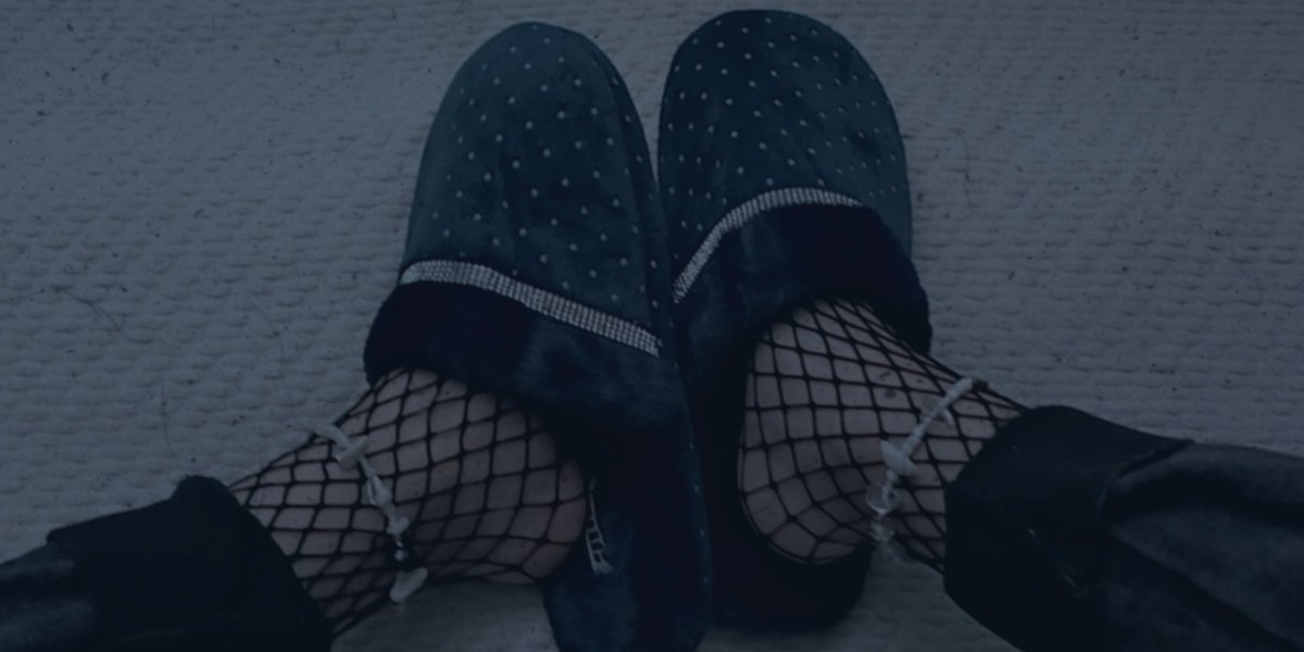 JenniCherry_'s tweet photo. ¿Te gustan mis pantuflas? UwU https://t.co/fFeqwZehjC