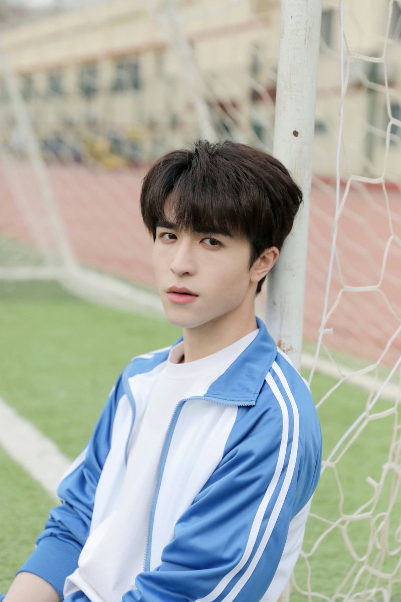 dramapotatoe's tweet photo. Patrick #YinHaoyu reported to have been accepted into the performance major of the Central Academy of China as an international student https://t.co/6IG1YqiPcr