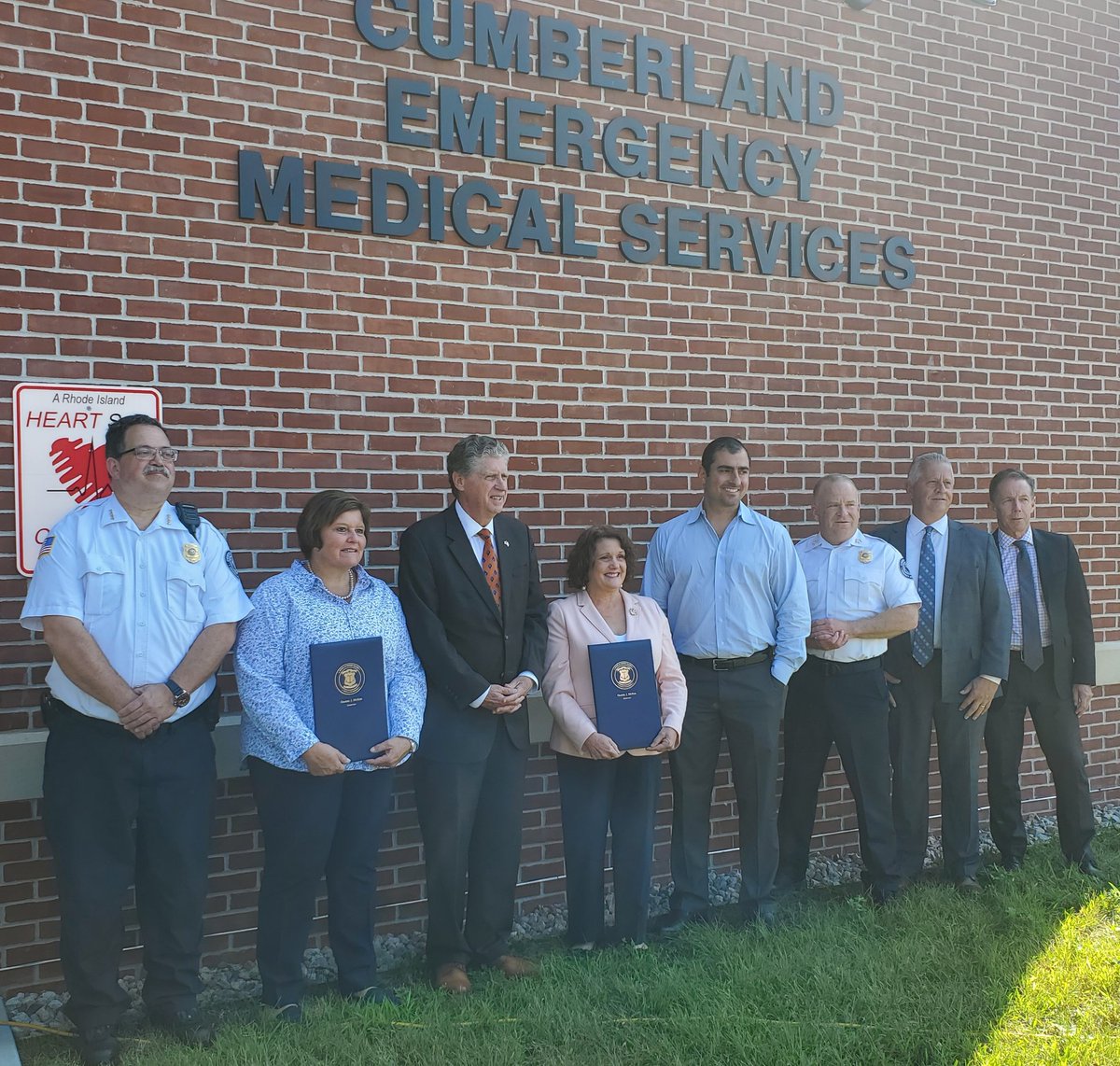 Megan Tucker tweet media