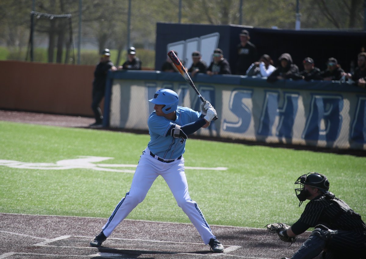 TopsportsN's tweet photo. . @AndrewPaulsey's pinch-hit two-run walkoff home runs gives @IchabodBSB 7-6 win over Emporia State. @wusports ...
https://t.co/zp8aix8Kbg… https://t.co/CqFGWQWrOA