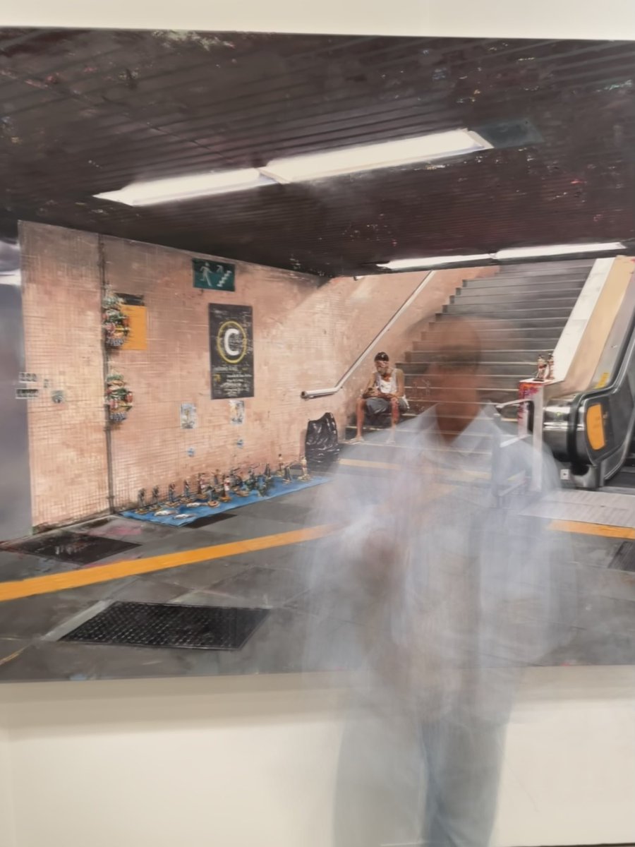 jooremames's tweet image. Life Mocks Art 🖼️