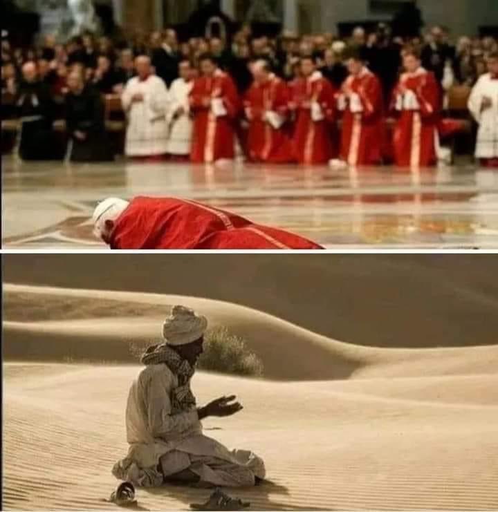 #تأمل_الصورة 

البابا يرقد على بطنه و يطلب المغفرة  من صنم
اليسوع ..
وعلى جانبه القساوسة بالاحمر 🔴
يطلبون المغفرة من البابا ..
وخلفهم الشماسون بالثوب الابيض⚪ 
ويطلبون المغفرة من القساوسة .. و اخيراً الرهبان
بالأسود⚫ ..
ثم يأتي اخيراً النصراني العادي و يكون أسفل هرم
الكنيسة .