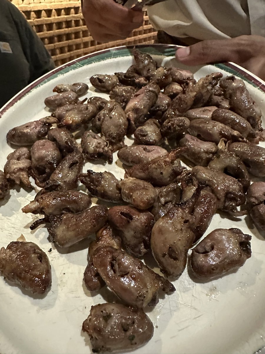 chefdangalhardo's tweet photo. Quantos Coraçõezinhos vocês comeriam AGORA? https://t.co/erO1gXrkHm