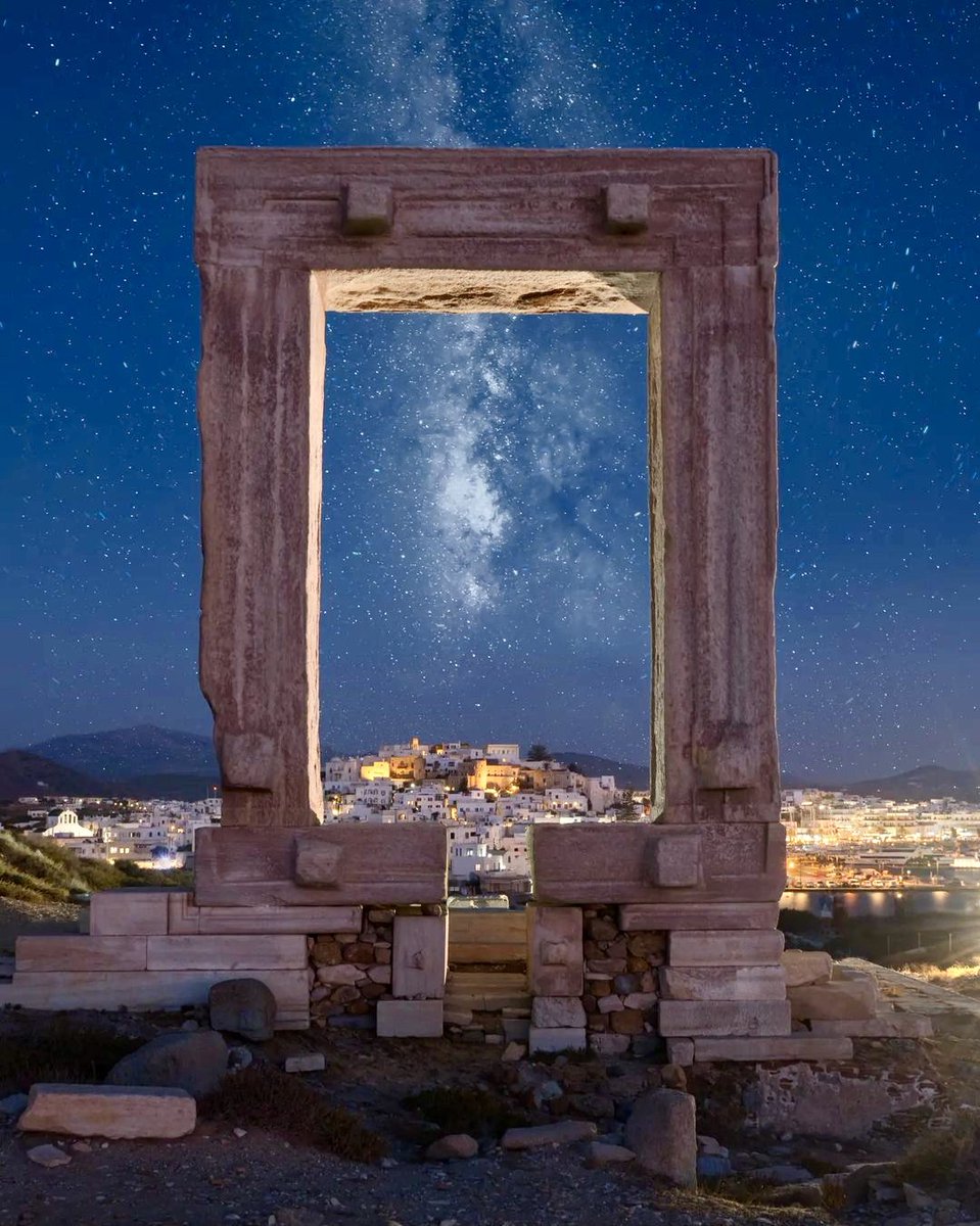 uhd2020's tweet photo. Milky Way from Greece https://t.co/cllOarppKC