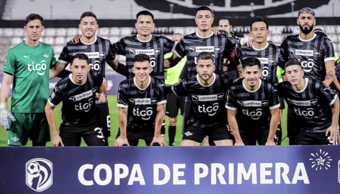 manuelbrachoz_'s tweet photo. Análisis táctico | Libertad local 2023 ✍️

Este jueves Alianza Lima visitará Asunción por la segunda fecha de la Conmebol Libertadores. En este hilo analizo un poco de lo que ha mostrado el equipo de Garnero como local en 2023. 

Se agradece un like, RT y follow para llegar a más personas! 🙏