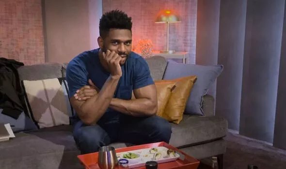 Now I know how Brett felt when Tiffany knocked out on him #LoveIsBlindLIVE #Netflix