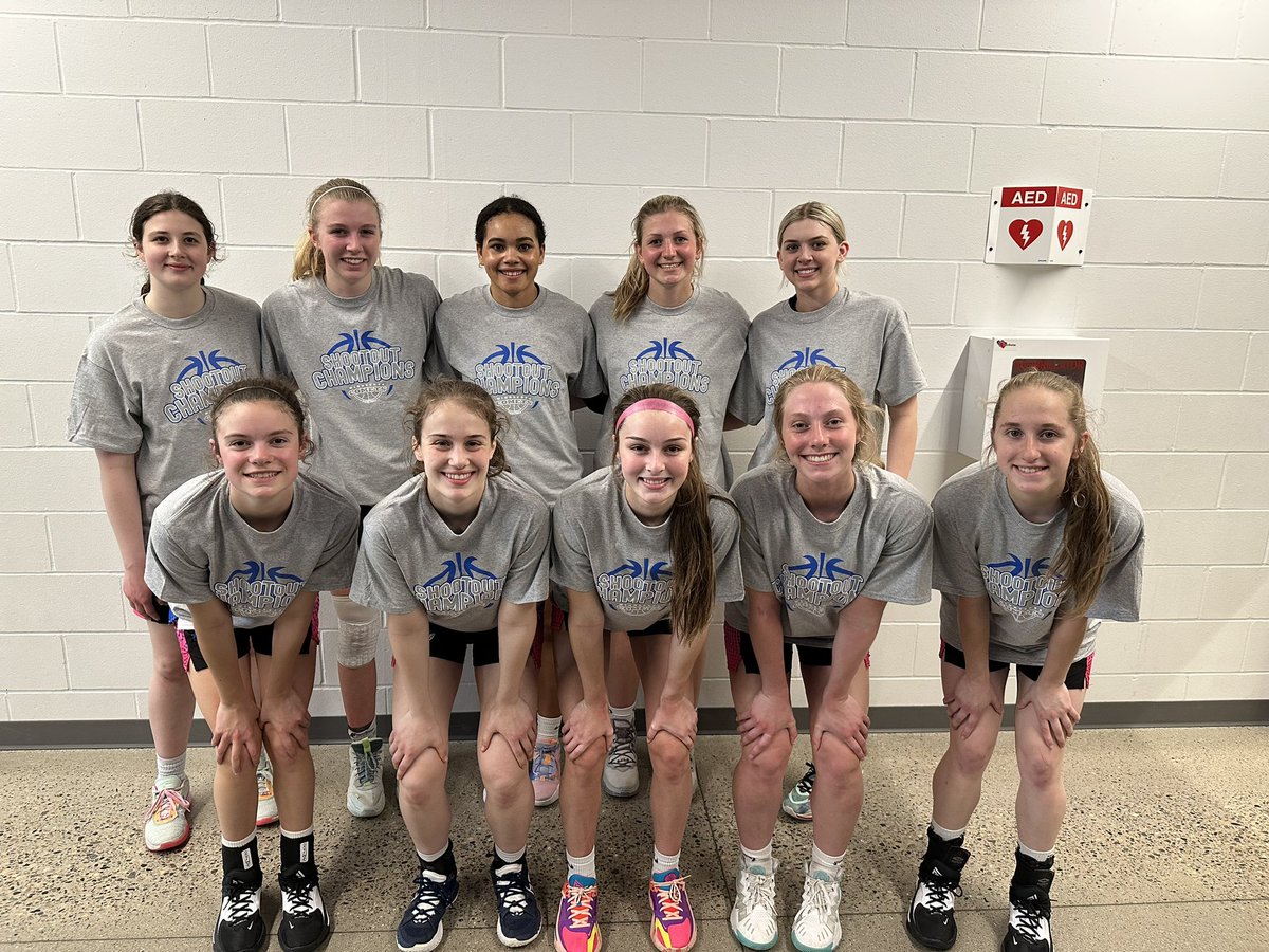 1st Tournament of our 17u season ✔️ &amp; shirts earned! It was a great opportunity to see where we are now &amp; what we need to keep working toward! 
#Nothing4Granted
