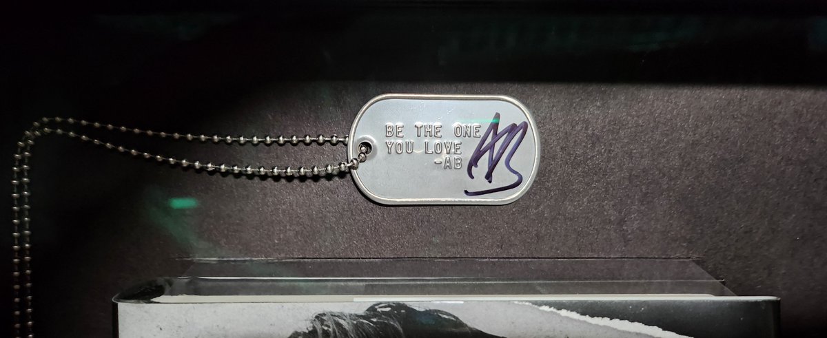 BeamBreanna's tweet photo. Added my signed tag to my shadowbox. @blackveilbrides @GhostWhoHaunts https://t.co/kMWI1zXpFp