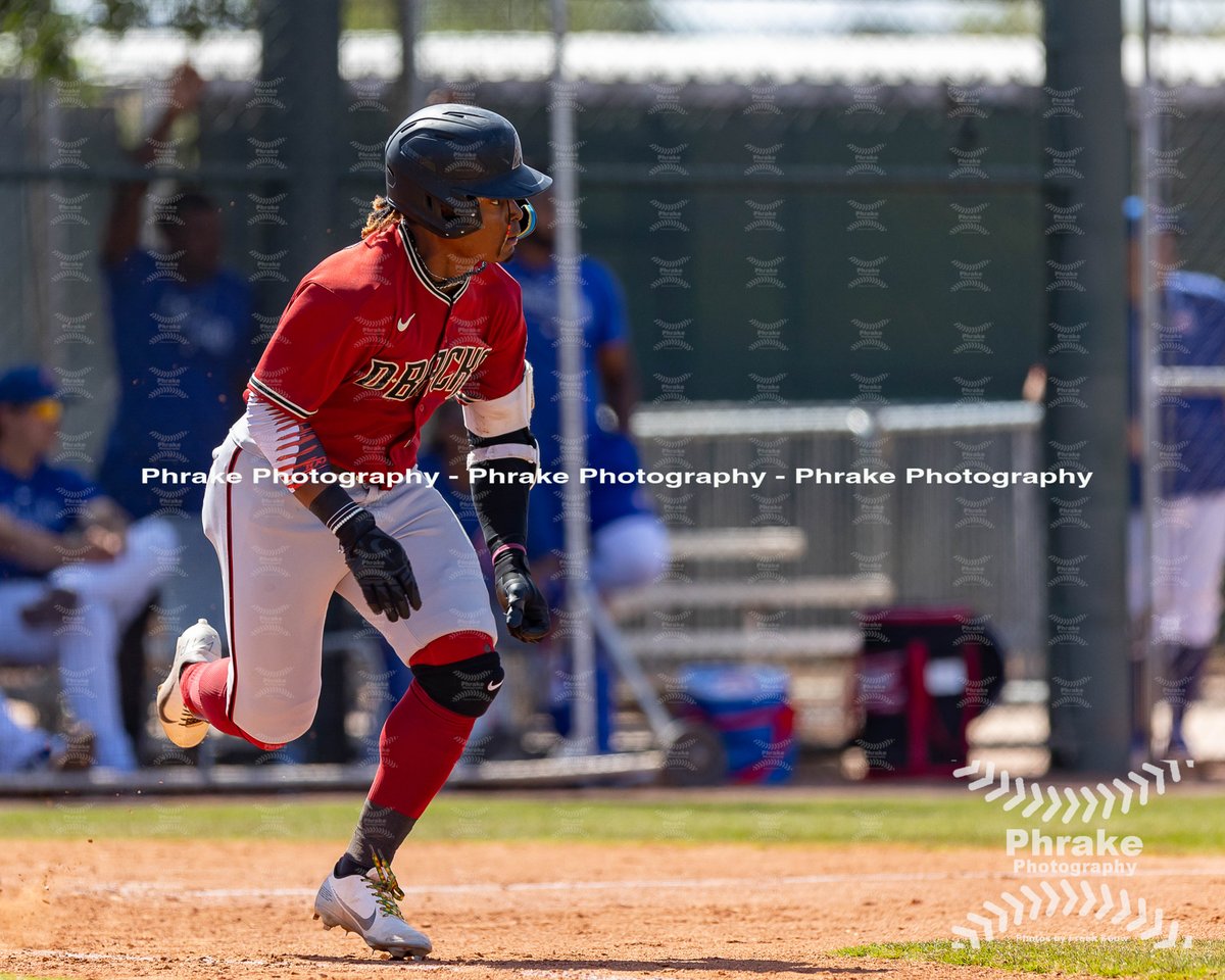 phrakephoto's tweet photo. Gary Mattis (19) LF Dbacks Black @TwuBaseball @gecknation #dbacks #RattleOn #losdbacks #diamondbacks #godbacks #letsgoDbacks
#dbacksmilb
#azdiamondbacks #dbacknation #dbackswin @FarmDbacks @GoldyHappens
@DbacksStatsInfo https://t.co/OLbYp2UHB1