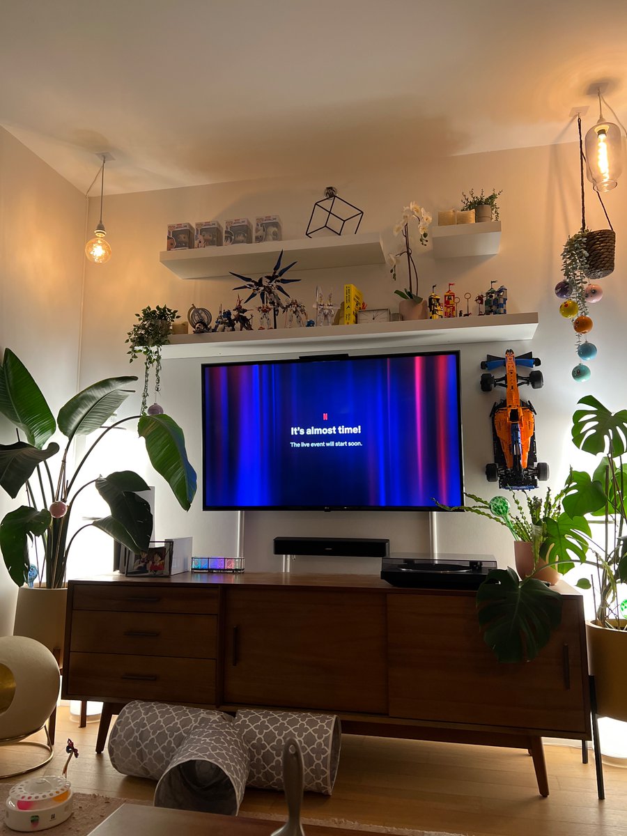 maia on Twitter "I actually need money back for the time I’ve been sitting here staring at this