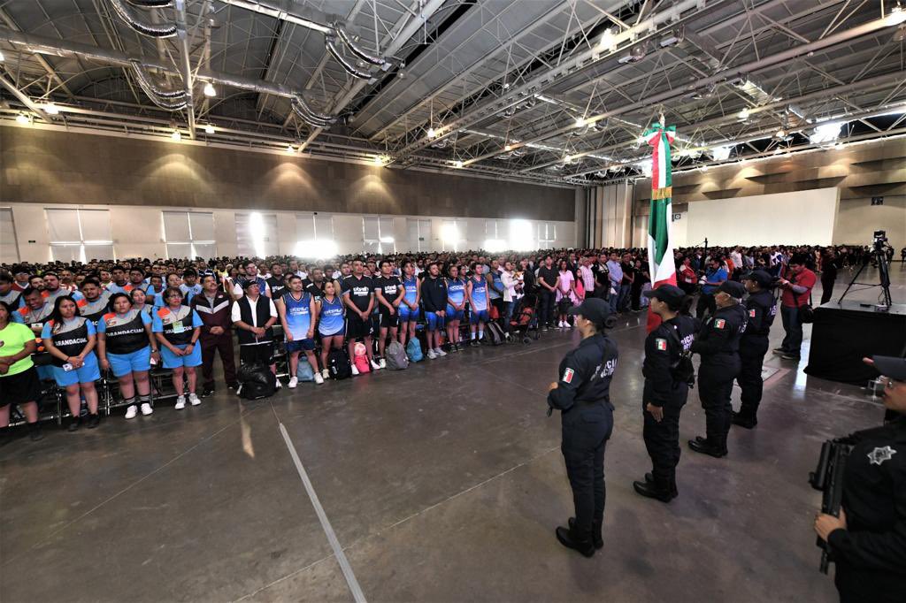 ⚽️Nuestro INFORUM Irapuato fue sede de la inauguración de los XXVI Juegos Deportivos del <a href="/SITIMM_CTM/">SITIMM</a>. 

Me enorgullece ver a tope este recinto tan importante. ¡Enhorabuena a todos los trabajadores y deportistas, por infundir los valores del deporte en sus familias!