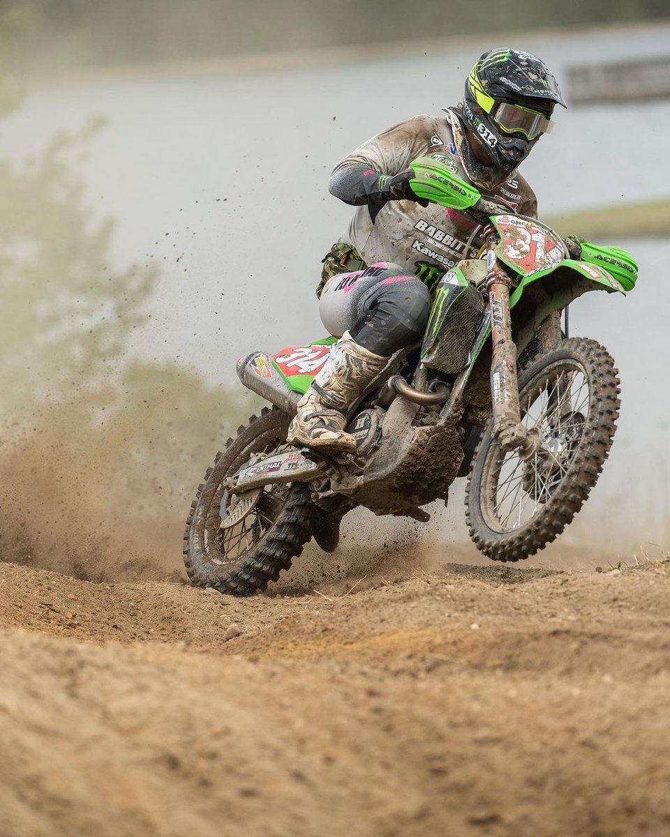 RideDunlop's tweet photo. Dunlop rider @grbaylor314 takes the overall win at the Camp Coker @gncc_racing!
๐ธ @mackfaint @teambabbitts
#RideDunlop #RaceDunlop #MX3S #MX14 #GNCC #GNCCRacing #DunlopDomination https://t.co/S1k0Gr9zsL