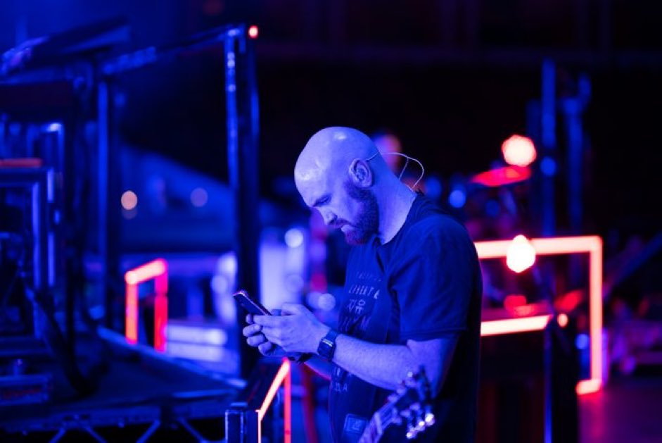 theescript_au's tweet image. My heart is breaking into a million parts 😞