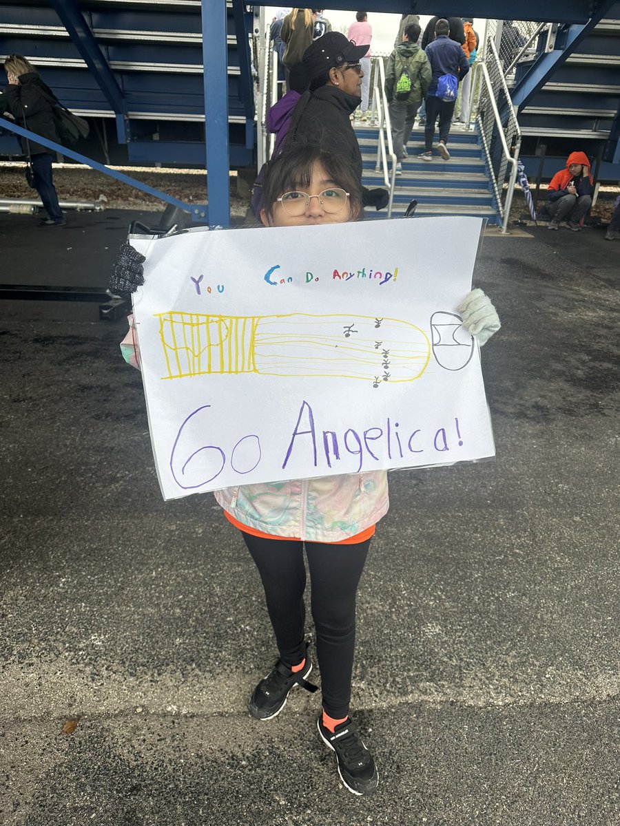 Abbey Cisneros tweet media