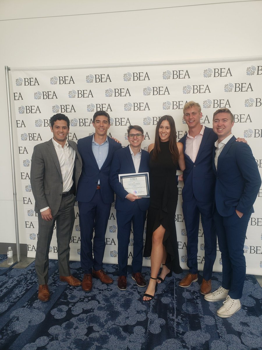 Arrived at #BEAvegas just in time to see this crew celebrating their award for best sports show. Way to go #sportscronkite #cronkite_asu