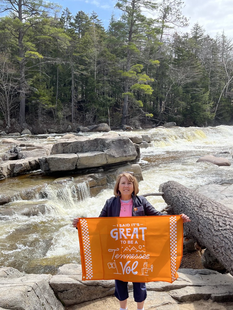 Wonderful spring day in the White Mountains of New Hampshire. Brought my Vol flag to welcome the new Vol class of 2027. #NewVols, #NewVolDay, #UTK27