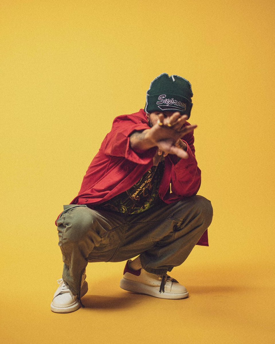 Model_Kid_'s tweet photo. New drop 
@Supremenewyork_ https://t.co/uBartrpAFX