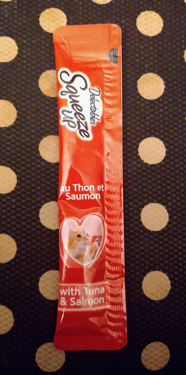 MariesJourney87's tweet photo. Squeeze Up with Tuna & Salmon is amazing! Might I add my cats LOVE THEM!! I 100% would recommend Squeeze Up with Tuna & Salmon to anyone who wants to make there cats happy.
I received this sample with PINCHme
#HAPPYPINCHER #samplelover #sample #SqueezeUp #cattreats https://t.co/gt0gNiXjKU