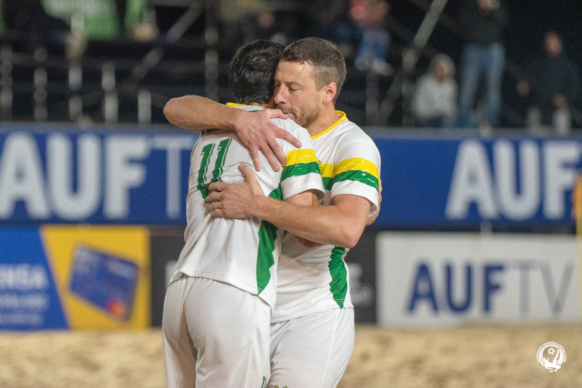 FutbolPlayaAUF's tweet image. ⏹️  ¡𝗙𝗶𝗻𝗮𝗹 𝗱𝗲𝗹 𝗽𝗮𝗿𝘁𝗶𝗱𝗼!

Cerrito 5️⃣ - 4️⃣ Danubio

📍 Playa Pocitos 

📺 ¡El encuentro lo viviste 𝗲𝗻 𝘃𝗶𝘃𝗼 por AUF.TV! 

#AperturaMasculino