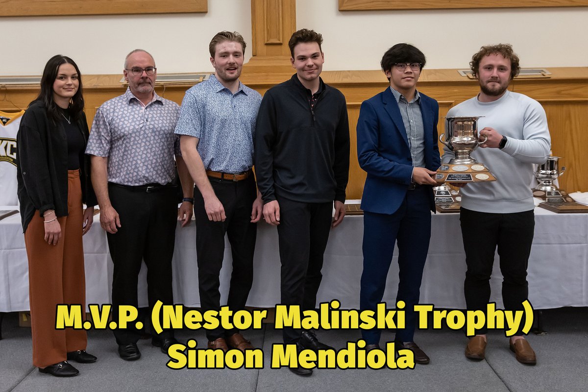 KofCHockey's tweet image. 🏆 KC Elite Program Awards🏆 Congratulations to the KC U17AAA Centennials Award winners:
Top Goaltender- Sawyer Burdick
Best Defenceman- Mason Renaud
Top Scorer- Elvis Ferreira
Most Sportsmanlike- Evan Nicholas
M.V.P. (Nestor Malinski Trophy) - Simon Mendiola