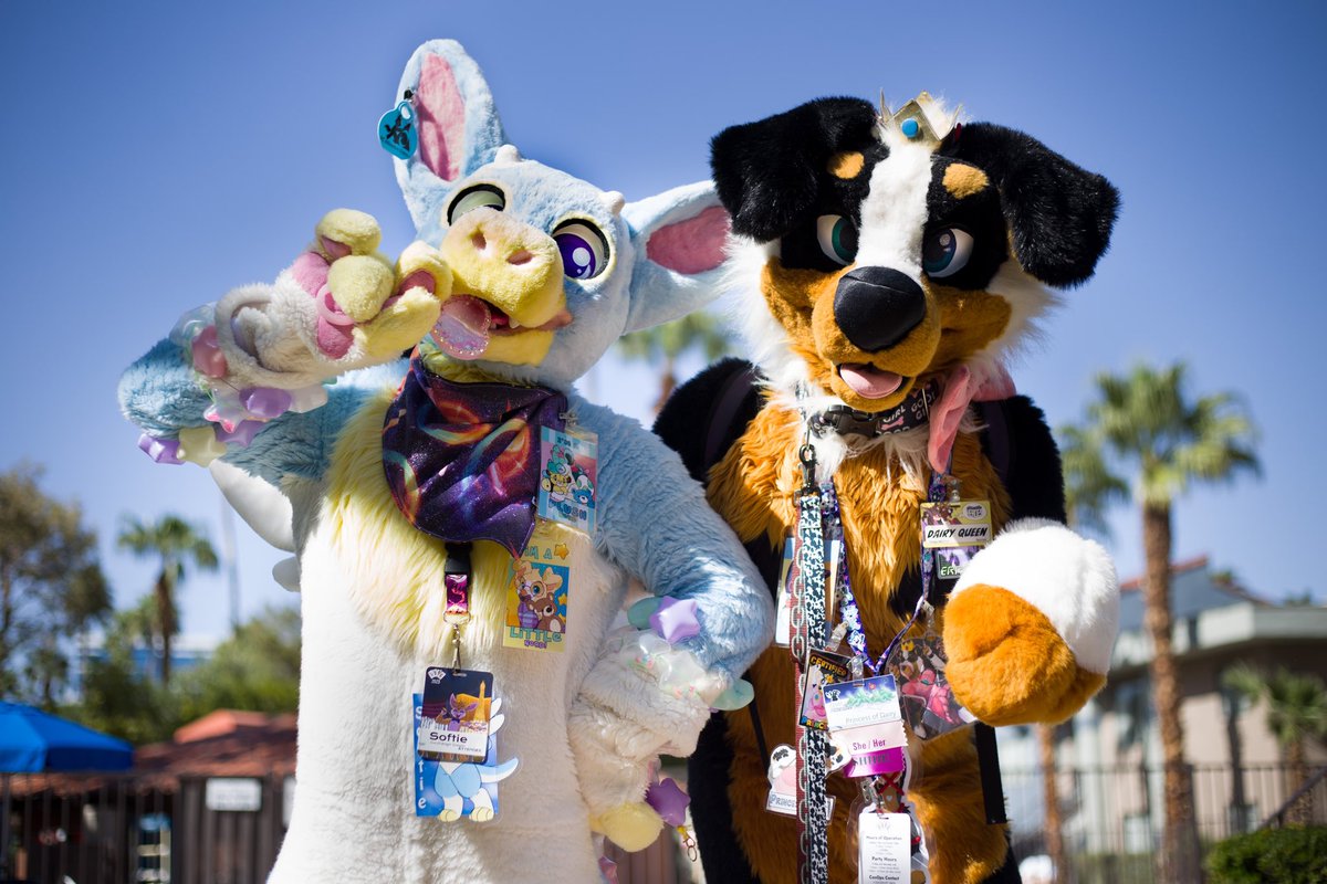 dixxasterpiece's tweet photo. @SofBeak AND @PineReese AT @LasVegasFurCon !!

#furry #fursuit #furryfandom #furrycommunity #LVFC2023 #LVFC https://t.co/ebH00caQqF