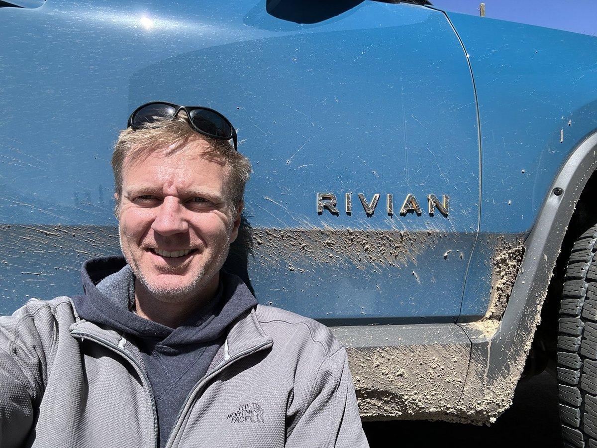 Without mud is it even an adventure vehicle, bro? @rivian #rivianr1s #newprofilepic #needashower