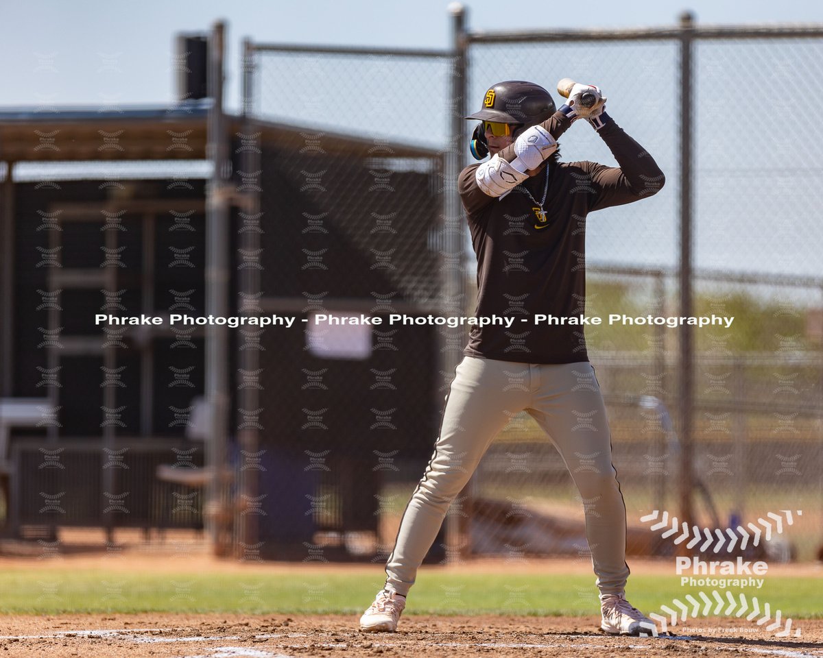 phrakephoto's tweet photo. Braedon Karpathios (56) OF San Diego Padres @BraedonBkarp25 @absolutesports_ @LSPioneersBB @FightingOwlsBSB #fightingowls #padres #friarfaithful #BringTheGold #sandiegopadres #sdpadres #gopadres #lospadres
@Friarsonthefarm
@Padres_Farm @PadresProspects https://t.co/w83Evb1Voy