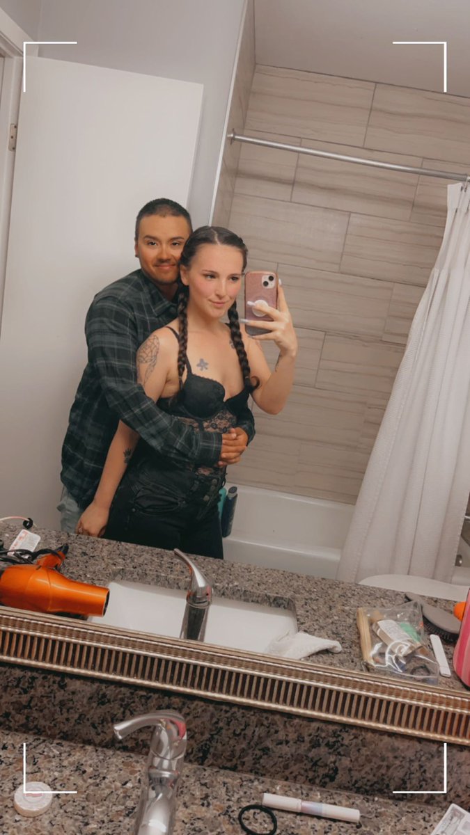 samiicheyenne2's tweet photo. He stole my heart, so I stole his last name. 🖤🔐 https://t.co/Bw52KELexN